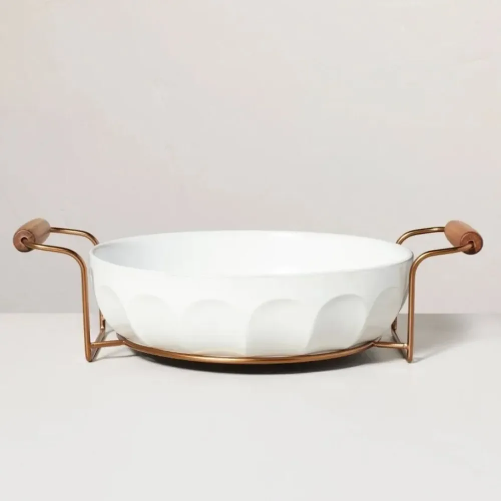 HEARTH & HAND oven to table fluted stoneware round‎ baking dish with carrier